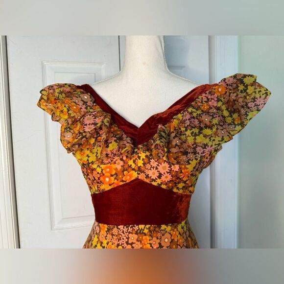 1970s Empire Waist Velvet and Floral Maxi Dress - Picture 3 of 10